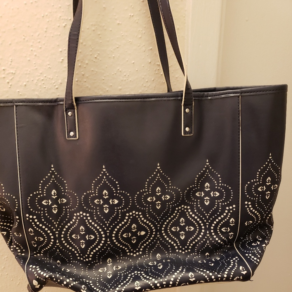 Vera Bradley Navy and white faux leather bag - Picture 3 of 5